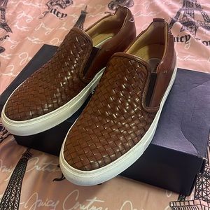 Kennet Cole. New. No box . Size 7.5